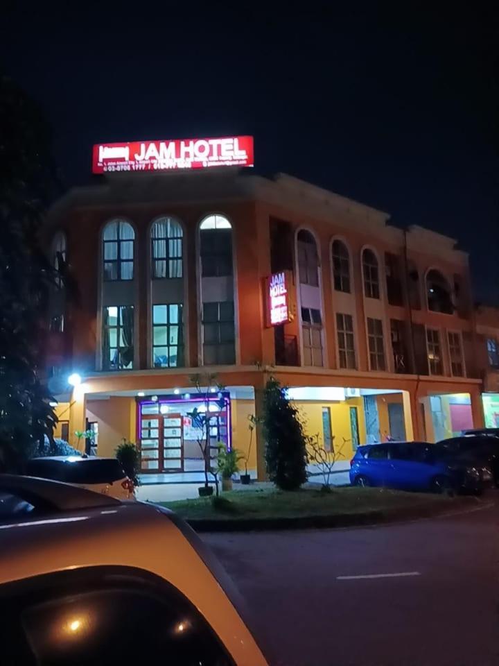 Jam Hotel Kota Warisan Sepang @ Erl Salak Tinggi, Klia 1-2 & F1 외부 사진